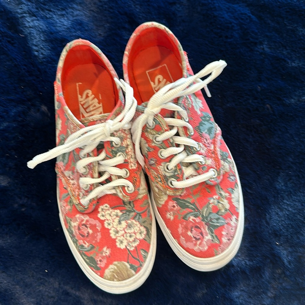Women’s Coral Floral Vans sneakers